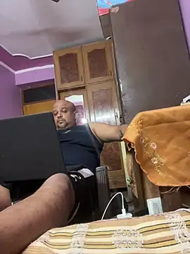 Czat XXX na żywo – Dick_6inches_Delhi