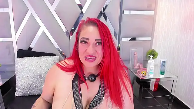 Sarah__Moonx's Live XXX Chat