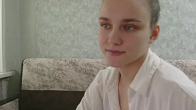 DolcezzaCream Chat XXX in diretta