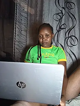 Sexy_bellah12 – Naživo XXX chat