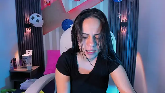Онлайн чат XXX MadisonYoung000