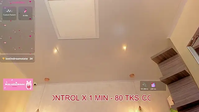 LARSONMIA's Live XXX Chat