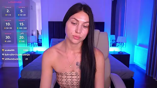 EliseVelour Chat XXX in diretta