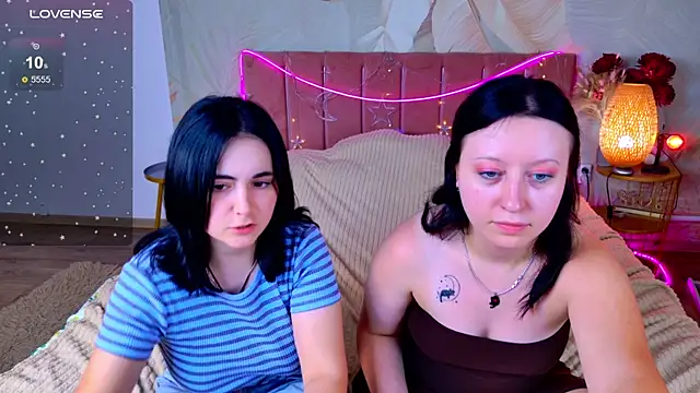 RuthHalll élő XXX-chatje