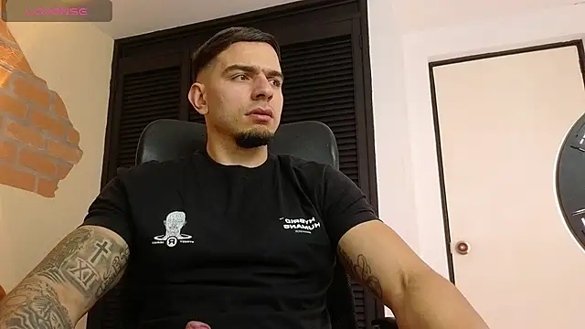 Chat XXX ao vivo de Josh_miller01
