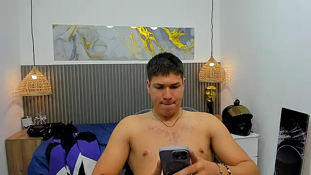 XXX chat uživo modela AlessandroFranco