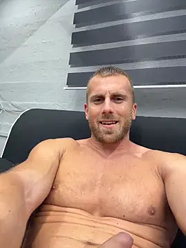 trainwithmen Live XXX chat