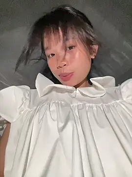 Neo-baby 即時 XXX 聊天
