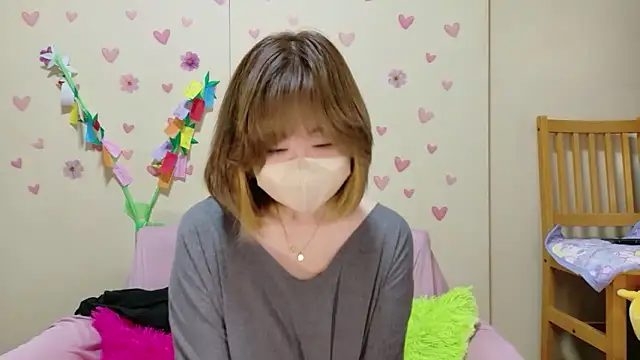 nana_desu Adlı Modelin Canlı XXX Sohbeti