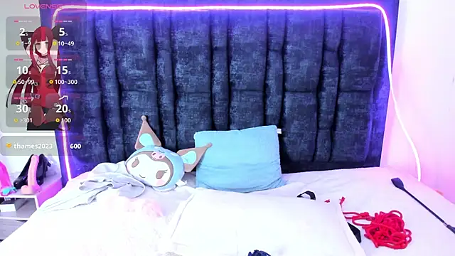 Aurora_Doll_'s Live XXX Chat