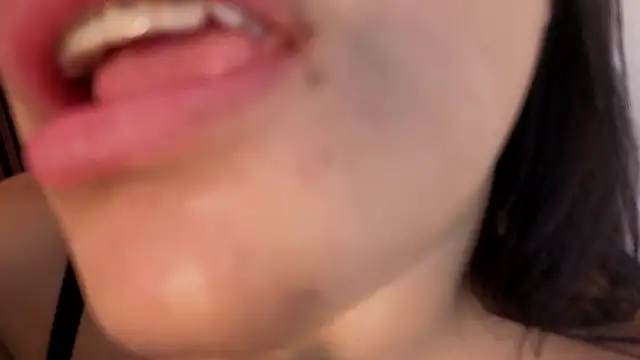 Issafoxx – Live XXX-chat