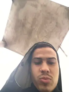 XXX chat uživo modela chamitopolla21