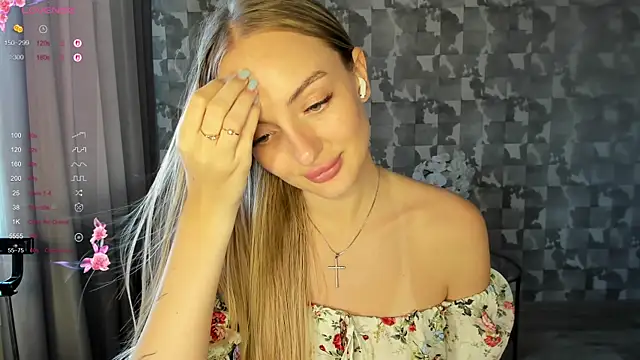 A_delina's Live XXX Chat