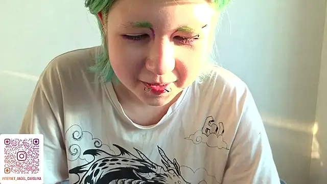 LittleKittenStar Chat XXX live