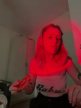 blondiedoll – Live XXX-chat