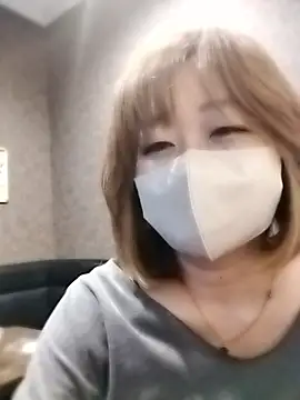 nana_desuのウェブカメラショー