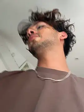 Chat +18 de Gipsyboysteve ao vivo