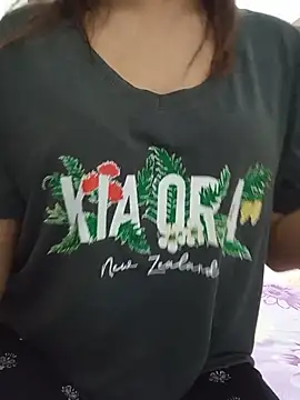 Tanha18 – Live XXX-chat