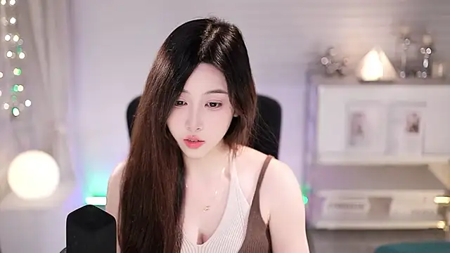 SleepArtist's Live XXX Chat