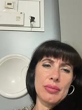 LadyLuxLover Chat XXX live
