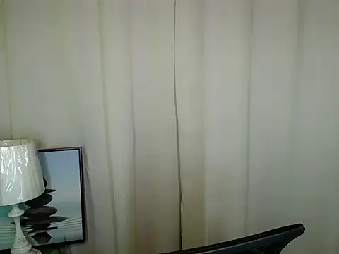 Czat XXX na żywo – TsCyra_foxxx