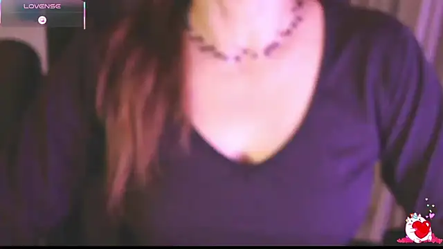 دردشة Layla_Ahh الجنسية المباشرة