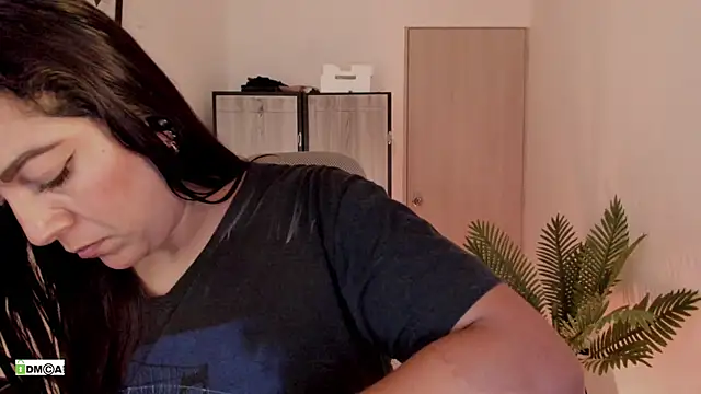 urcute_kitten live XXX chat