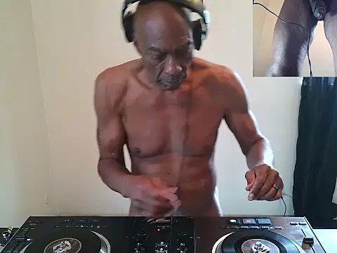 longdick4you8686のライブXXXチャット