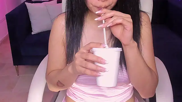 Kloee_brown's Live XXX Chat