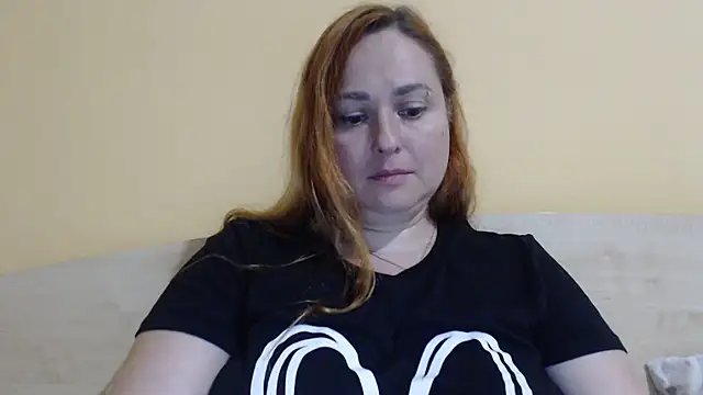Chatroom XXX en direct de Foxy_Kate3333