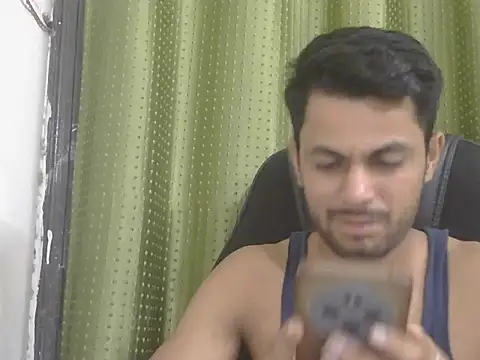 Stubborndesiboy Pertunjukan Webcam