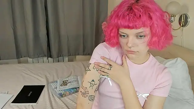 GypsyEmber's Live XXX Chat
