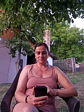 Chatroom XXX en direct de IsabelleCraft