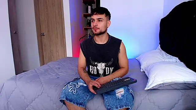 Czat XXX na żywo – Two_sinzXX