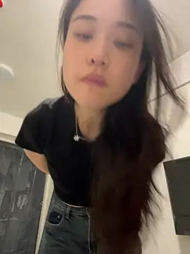 A-Kristen 现场XXX聊天