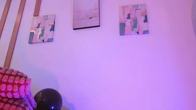 Chat +18 de KimSensual_ ao vivo