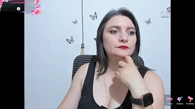 Czat XXX na żywo – Amie_Adams82_
