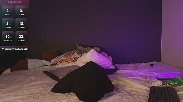 Lucas_eevans webkamerás műsora
