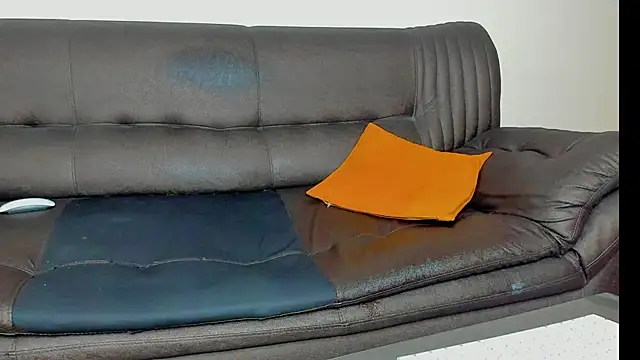 KingAura8 webkamerás műsora