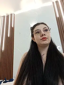 צ'אט XXX בשידור חי של CarolinaMejia