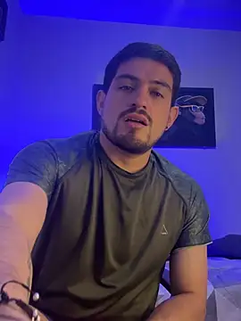 williamsmiiths16 Live XXX-Chat