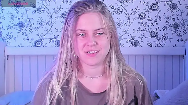AngelAntyn Live XXX chat
