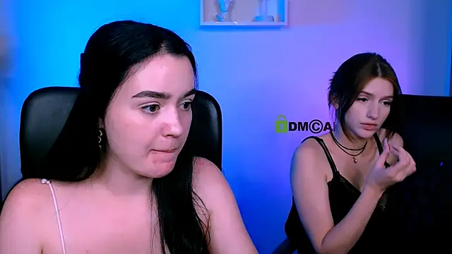 naomi_perl's Live XXX Chat