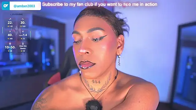 Chat +18 de AmberRaus ao vivo
