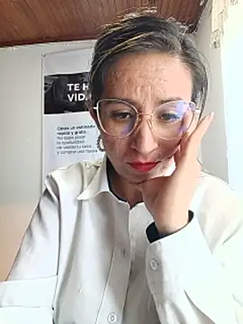 Valentina--1 Live XXX-Chat