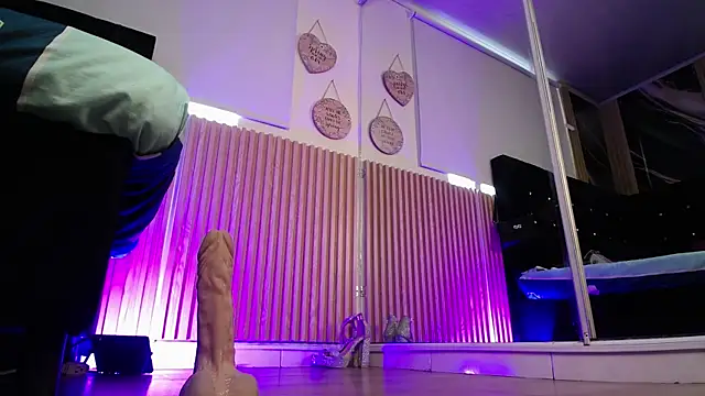 chloe__Jones_ লাইভ XXX চ্যাট