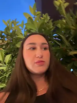 צ'אט XXX בשידור חי של Fortune_888