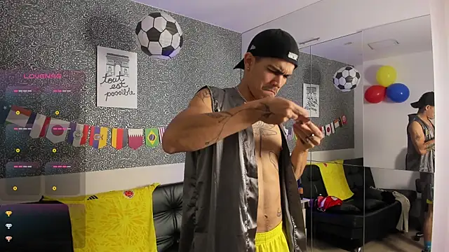 Jared_Cole élő XXX-chatje