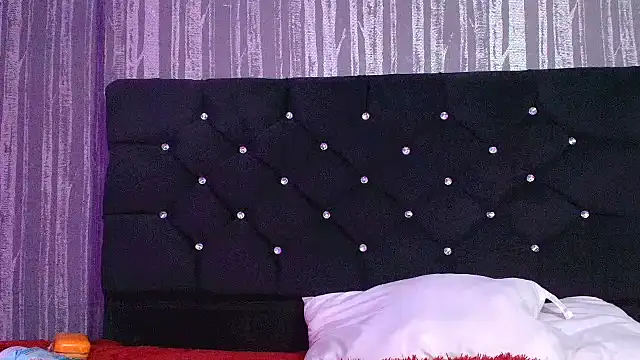 Chat XXX ao vivo de Elizabetth_Roman