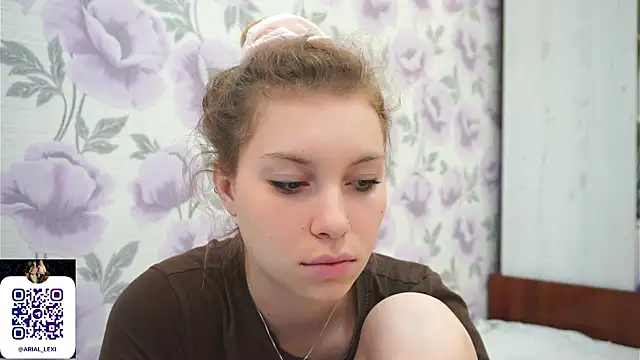 Sairallyn Live XXX-Chat